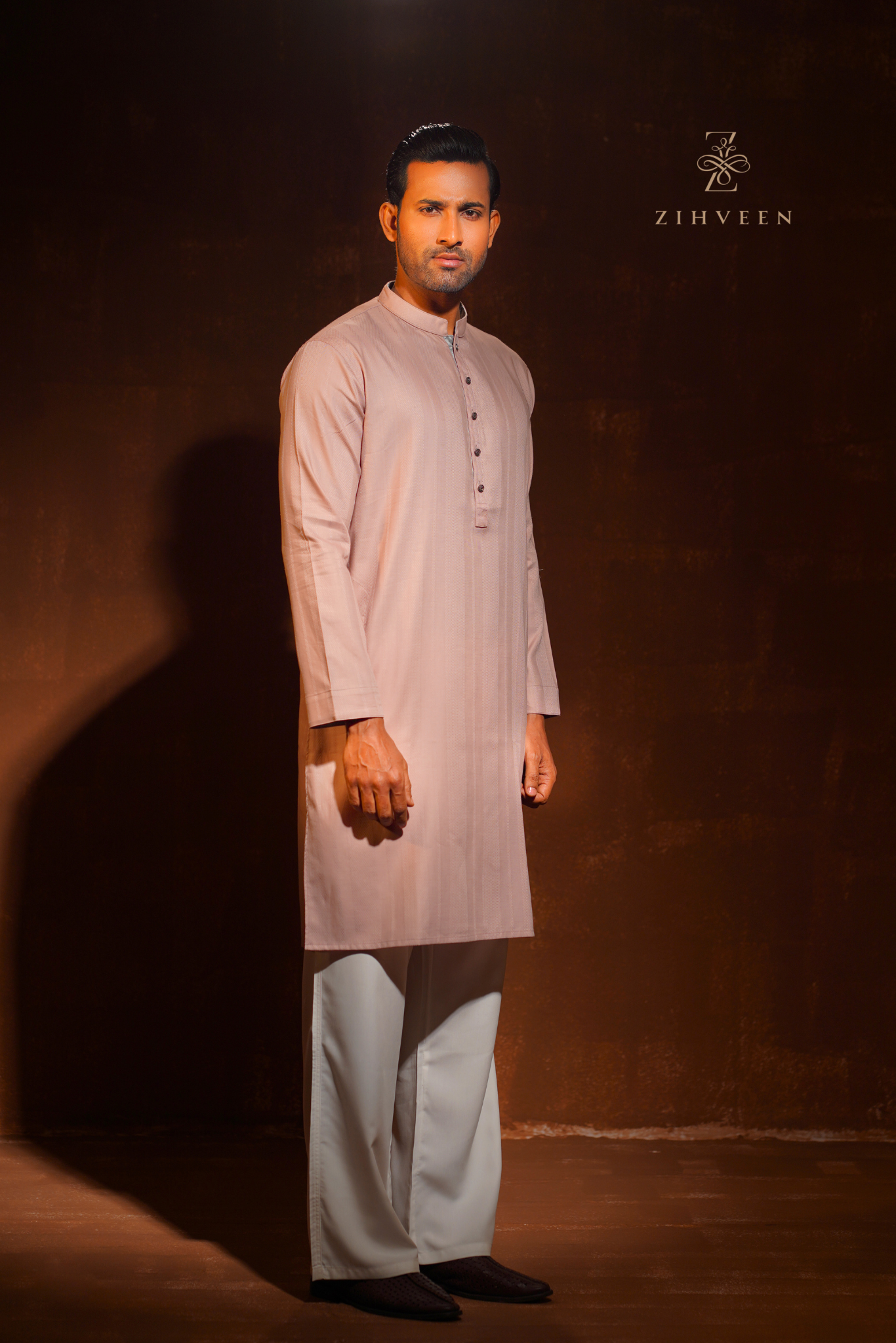 Blush Pink with elegant button - view 3